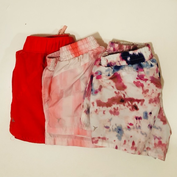 Old navy active shorts lot size 10-12 youth - Picture 2 of 2